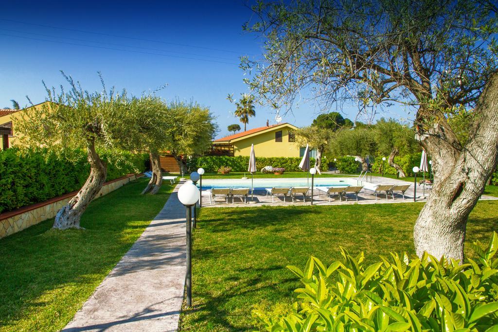 Baia Degli Ulivi Apartments Cefalù Exterior foto